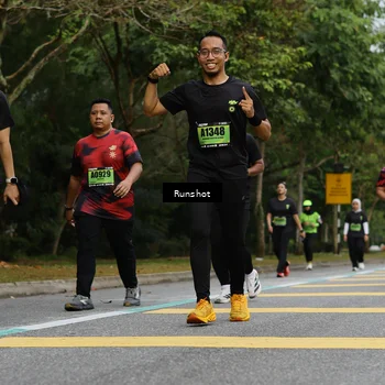 Runner Photo 5462397