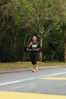 Runner Photo 5462675