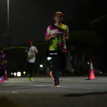 Runner Photo 5463034