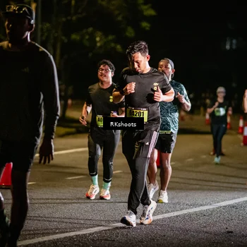 Runner Photo 5463112