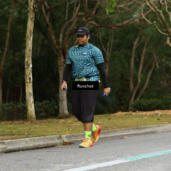 Runner Photo 5463172