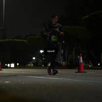 Runner Photo 5463178