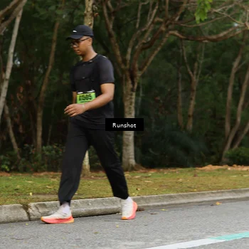 Runner Photo 5463199