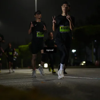 Runner Photo 5463455