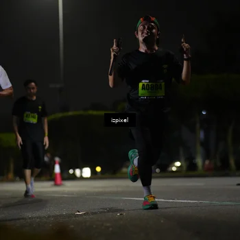 Runner Photo 5463598