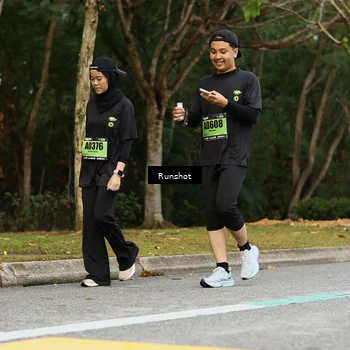 Runner Photo 5463640