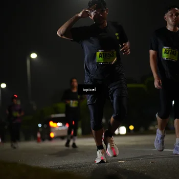 Runner Photo 5463650