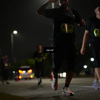 Runner Photo 5463657