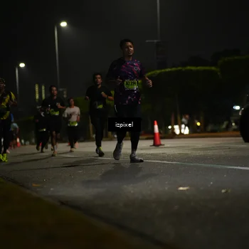 Runner Photo 5463665