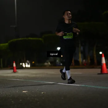 Runner Photo 5463670