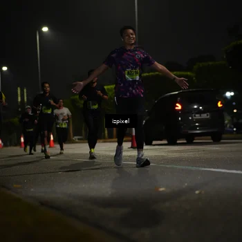 Runner Photo 5463690