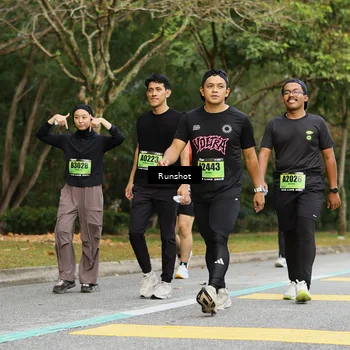 Runner Photo 5463800