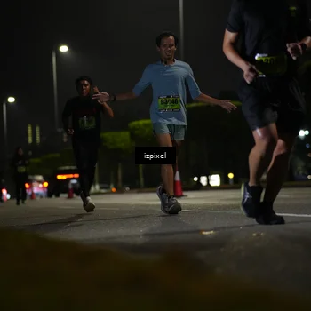 Runner Photo 5464002