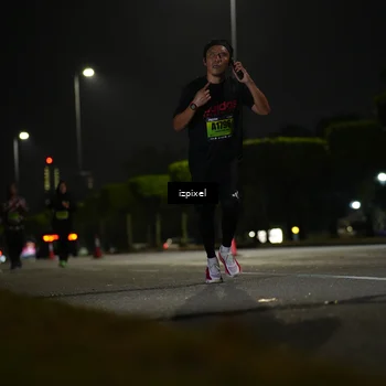 Runner Photo 5464007