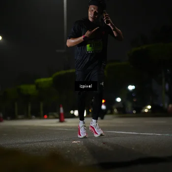 Runner Photo 5464030