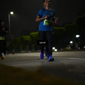Runner Photo 5464084