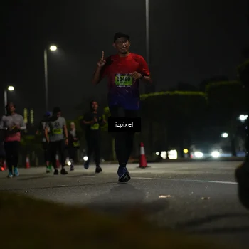 Runner Photo 5464129