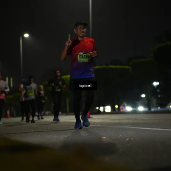Runner Photo 5464137