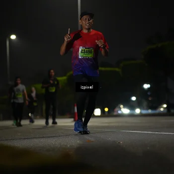 Runner Photo 5464143