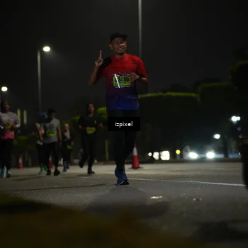 Runner Photo 5464144
