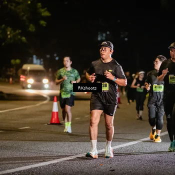 Runner Photo 5464202