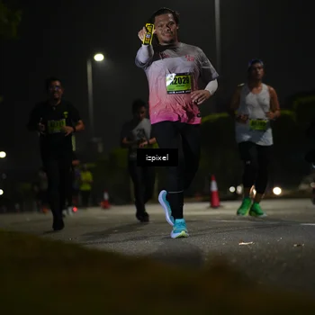 Runner Photo 5464204