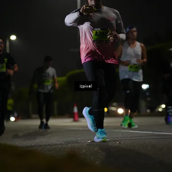Runner Photo 5464227