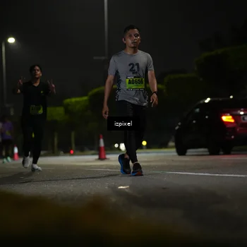 Runner Photo 5464295
