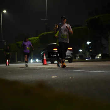 Runner Photo 5464339