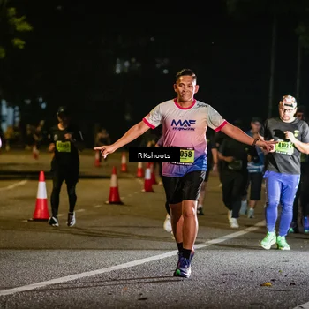 Runner Photo 5464372