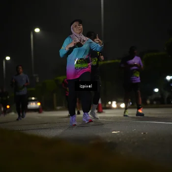 Runner Photo 5464399