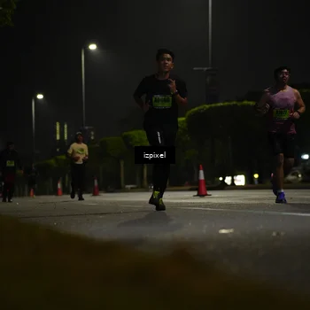 Runner Photo 5464670