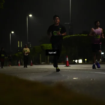 Runner Photo 5464675