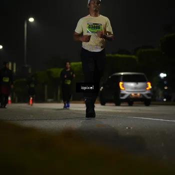 Runner Photo 5464760