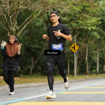 Runner Photo 5465112