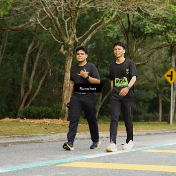 Runner Photo 5465242