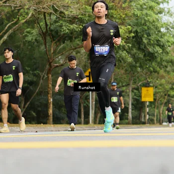 Runner Photo 5465297
