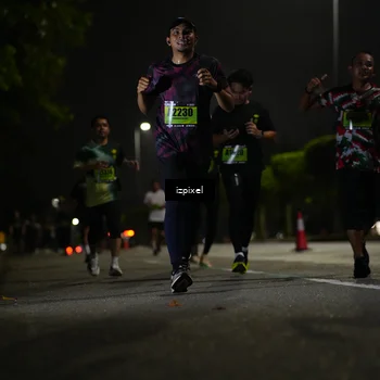 Runner Photo 5465302