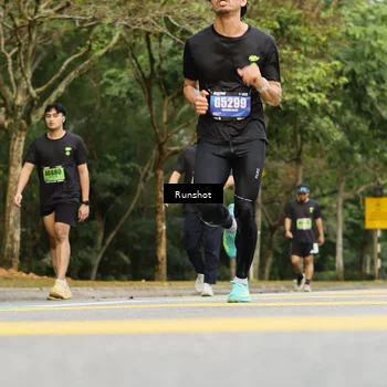 Runner Photo 5465304