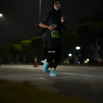 Runner Photo 5465493