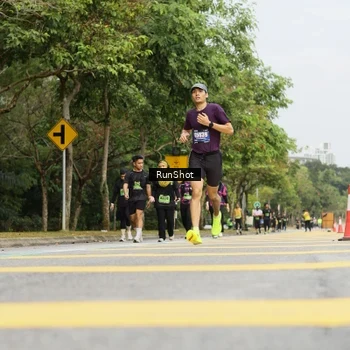 Runner Photo 5465545