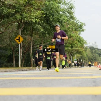 Runner Photo 5465550