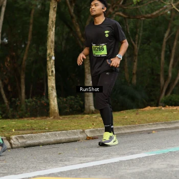 Runner Photo 5465754