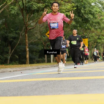 Runner Photo 5465856