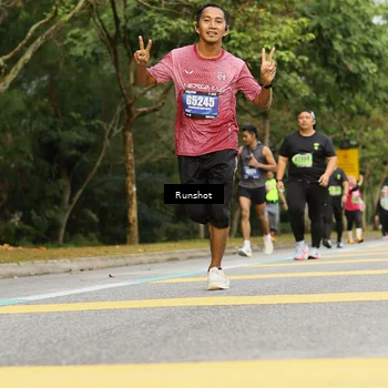 Runner Photo 5465862