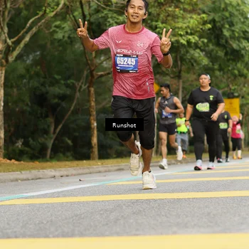 Runner Photo 5465869