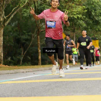 Runner Photo 5465870