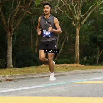 Runner Photo 5465880