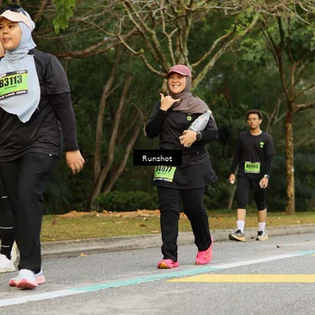 Runner Photo 5466104