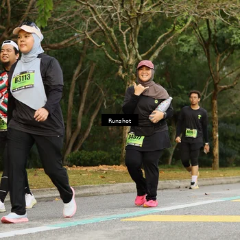 Runner Photo 5466107